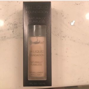 Bh Cosmetics Foundation